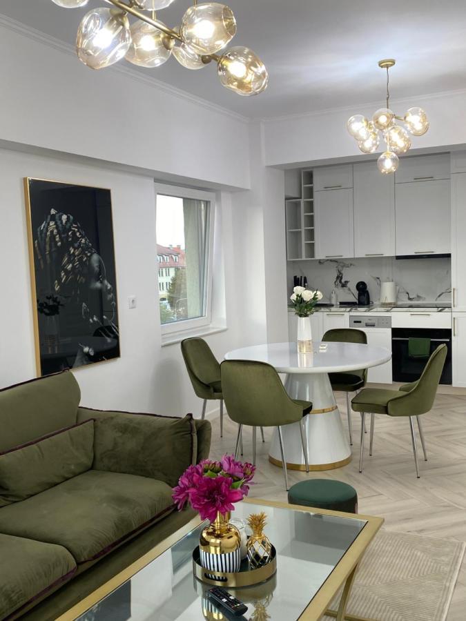 Elite Apartment Sibiu Buitenkant foto